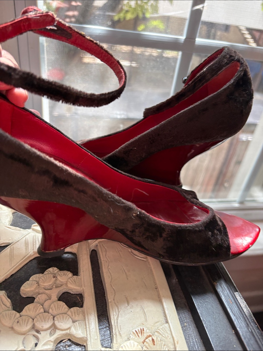 Tom Ford Yves Saint Laurent Chocolate velvet Peep-Toe Heels with Red Soles - Picture 8 of 10